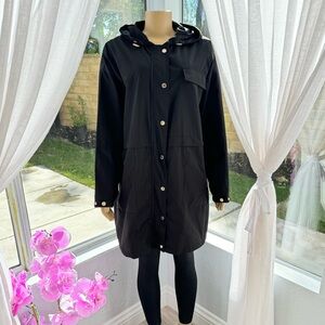 Oversized Black Rain Jacket Size M Medium Women’s Solid Black Zip Hooded Anorak